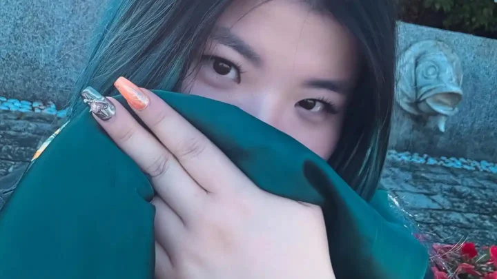 ItsFunneh Biography: YouTube, Siblings, Height, Gaming, Boyfriend, Awards, Parents, Age, Net Worth, Pets, Twitch