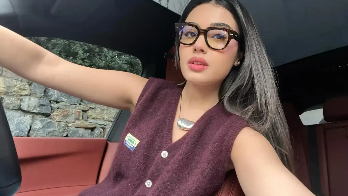 Lizge Cömert Biography: Net Worth, Siblings, Family, Height, Parents, Age, TV Series, Boyfriend