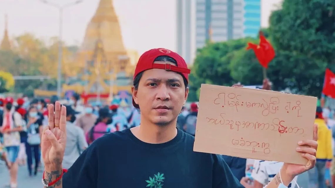 Nay Win Biography: Age, Net Worth, Siblings, Awards, Height, Parents, Songs, Girlfriend, Playlists