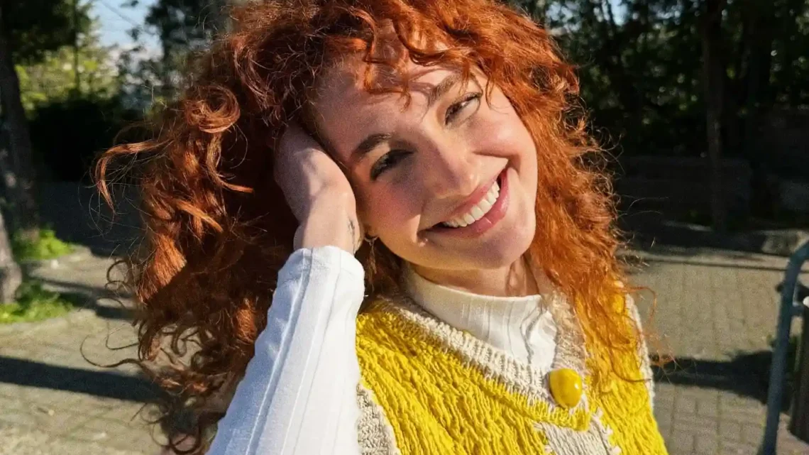 Nazlı Çetin Biography: Net Worth, Siblings, Awards, Height, Parents, Age, Boyfriend, Films