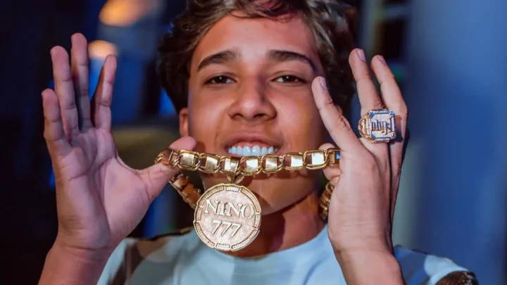 Nino Abravanel Biography: Height, Parents, Age, Net Worth, Siblings, Girlfriend, Pictures, Birthday