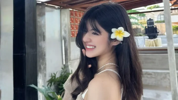 Vonny Felicia Biography: Pictures, Boyfriend, Gaming, Net Worth, Siblings, Height, Parents, Age, TV Series