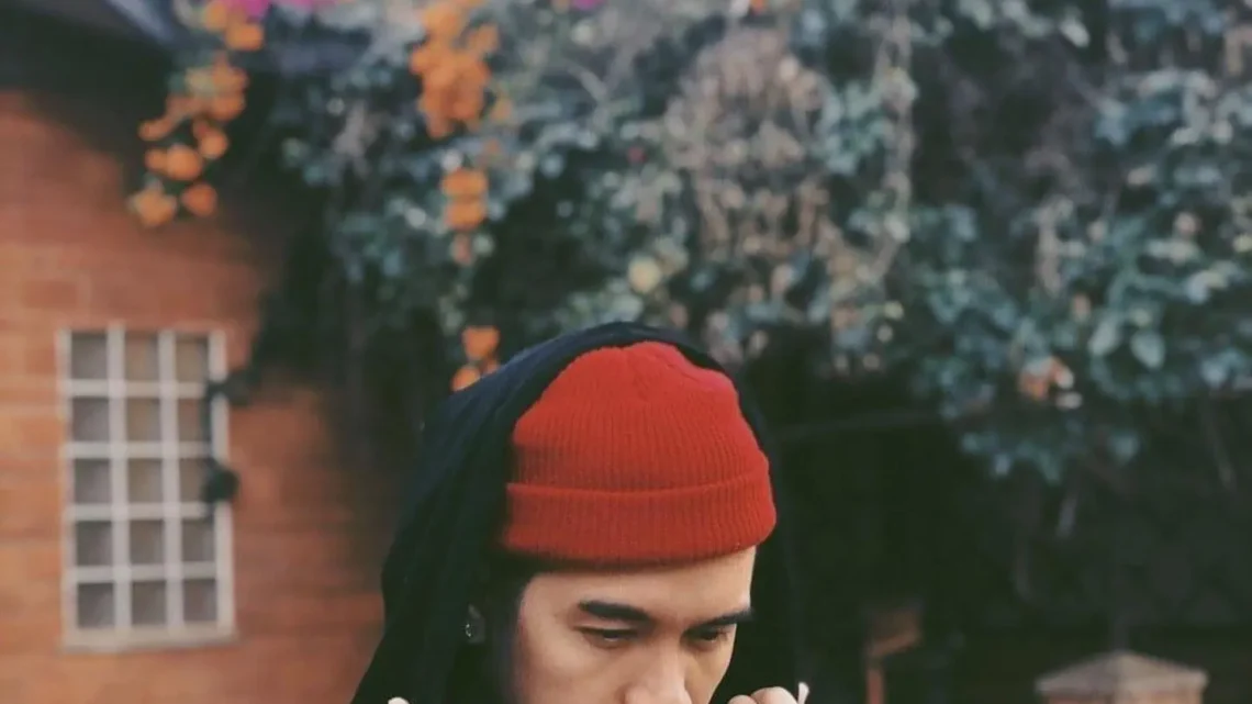 Ye Lay Biography: Films, Awards, Height, Parents, Age, Net Worth, Siblings, Girlfriend, Songs