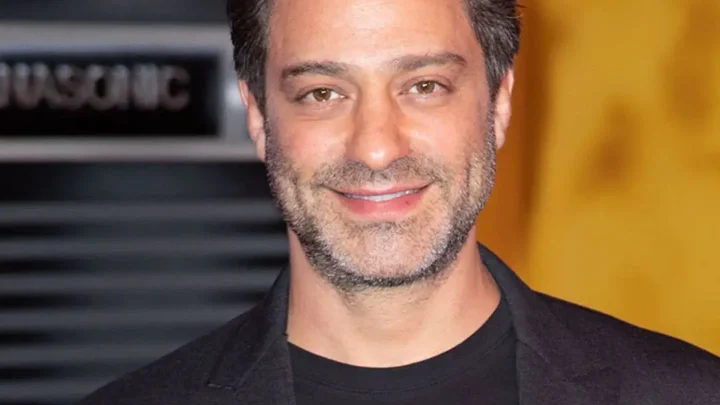 Ari Borovoy Biography: Songs, Wife, Ethnicity, Net Worth, Movies, Age, Height