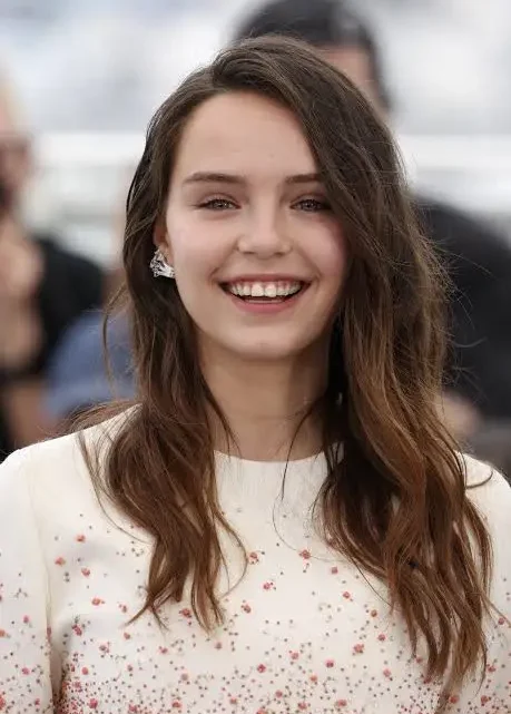 Mallory Wanecque Biography: Awards, Movies, Age, Net Worth, Parents, Boyfriend, Height, Instagram