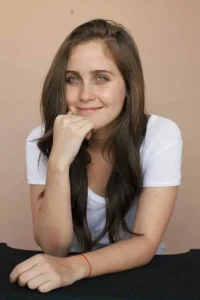 Natasha Dupeyrón
