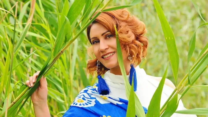 Azerin Biography: Age, Songs, Net Worth, Height, Albums, Movies, Parents, Awards, Husband