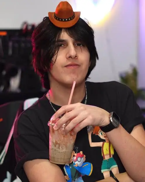 MissaSinfonia Biography: Age, YouTube, Net Worth, Height, Content, Parents, Siblings, Wife