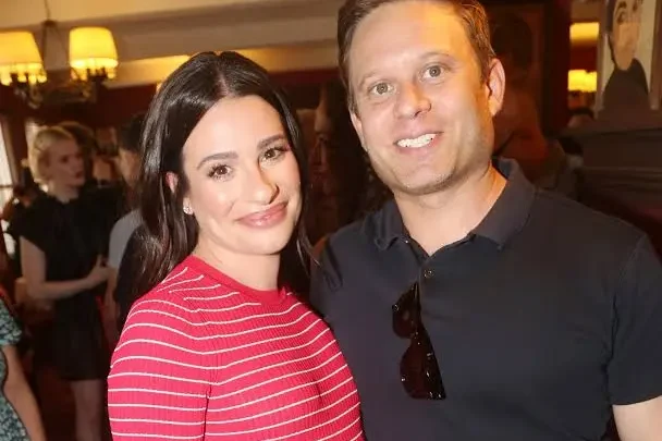 Zandy Reich Biography: Ethnicity, Age, Net Worth, Wife, YouTube, Height, Children