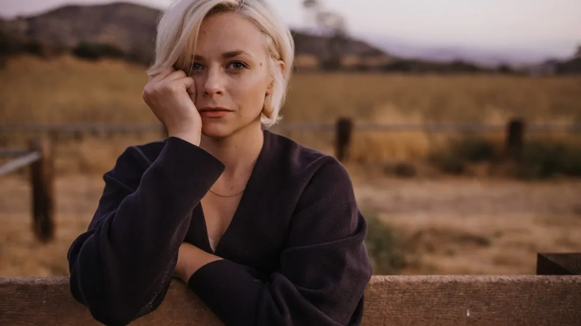 Joy Lauren Biography: Age, Net Worth, Height, Husband, Movies, TV Shows, Instagram, Parents