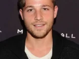 Shawn Pyfrom Biography: Age, Net Worth, Height, TV Shows, Wife, Songs, Career, Advocacy