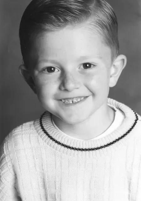 Zane Huett Biography: Age, Net Worth, Height, Desperate Housewives, Career, Sister, Girlfriend