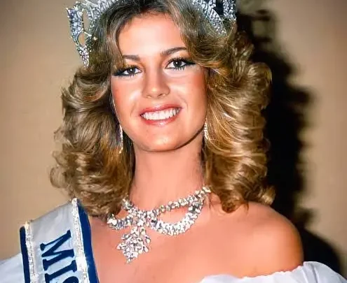 Irene Saéz Biography: Husband, Age, Politics, Height, Net Worth, Ethnicity, Children, Awards