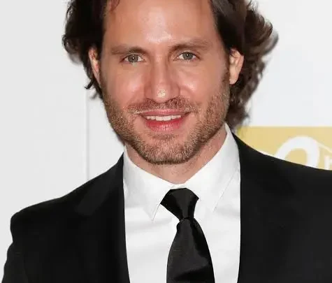 Édgar Ramírez Biography: Movies, Wife, Ethnicity, Awards, Net Worth, Religion, Age