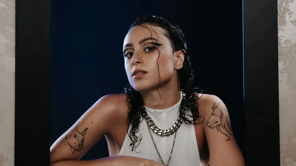 Zevia (singer) Biography: Height, Songs, Boyfriend, Parents, Net Worth, Age, Instagram