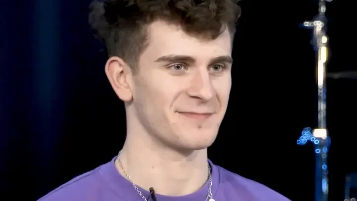 Artur Babich Biography: TikTok, Net, Worth, Age, Height, Girlfriend, Career, Songs, Awards