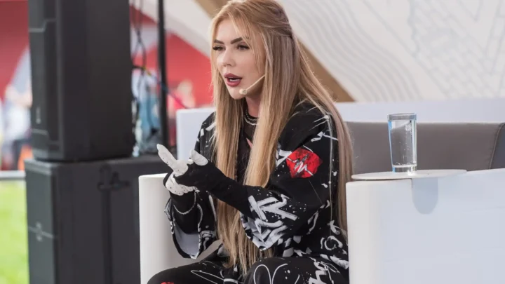 Kara Kross Biography: Movies, Songs, Age, Net Worth, Height, Husband, Children, Awards, YouTube