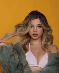 Anya Pokrov