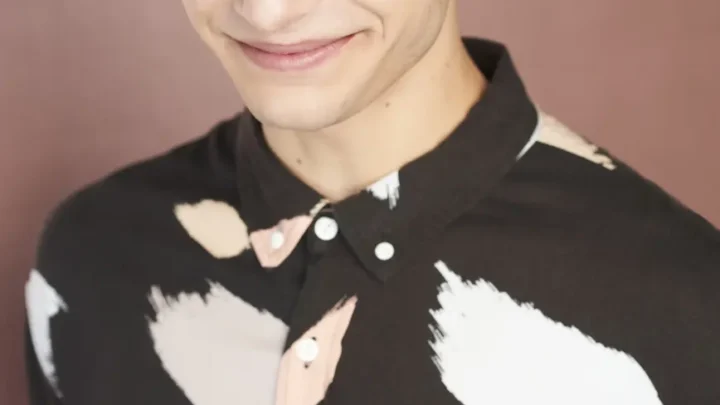 Noah Grossman Biography: Girlfriend, Age, Career, Height, Net Worth, Parents, Smosh