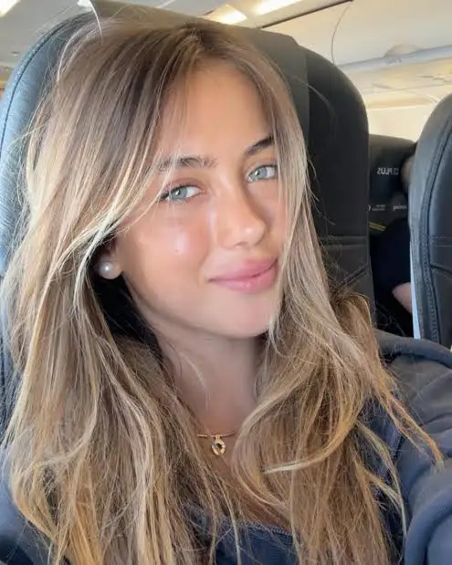 Maria Riera Biography: Boyfriend, Age, Career, Height, Net Worth, Surfing, Instagram