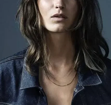 Emma Leth Biography: Awards, Husband, Age, Height, Net Worth, Parents, Instagram