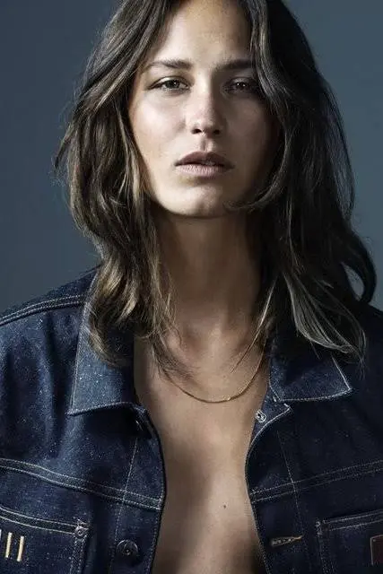 Emma Leth Biography: Awards, Husband, Age, Height, Net Worth, Parents, Instagram