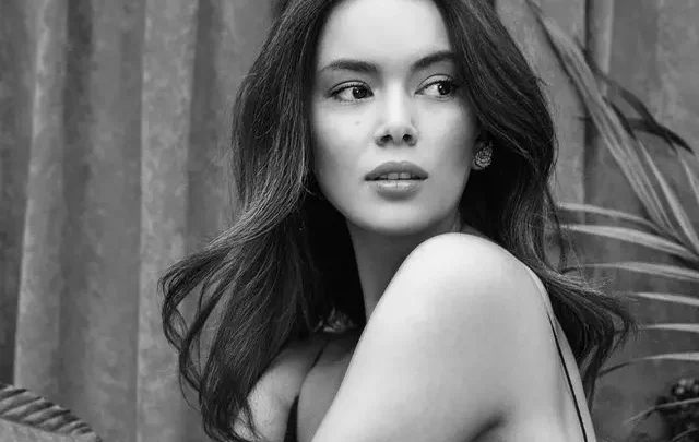 Seray Kaya Biography: Age, Movies, Net Worth, Boyfriend, Height, TV Shows, Awards, Bizim Hikaye