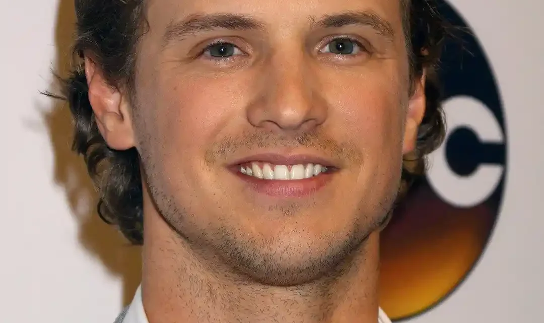 Freddie Stroma Biography: Age, Movies, Net Worth, Wife, Height, TV Shows, Instagram, Peacemaker