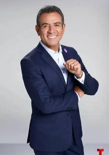 Héctor Sandarti Biography: Nationality, Awards, Age, Net Worth, Facebook, Height, Wife, Children