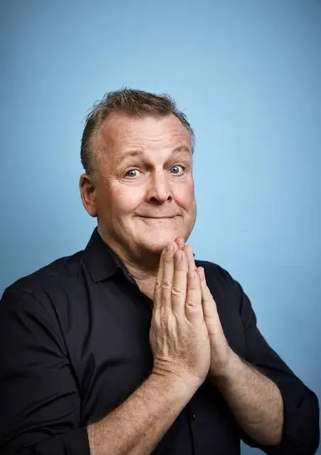 Jan Michael Gintberg Biography: Age, Movies, Wife, Net Worth, Books, Ethnicity, Tv Shows