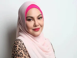 Umie Aida