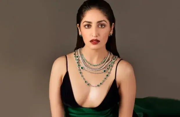 Yami Gautam Dhar Biography: Husband, Age, Controversy, Net Worth, Height, Ethnicity, Movies, Instagram