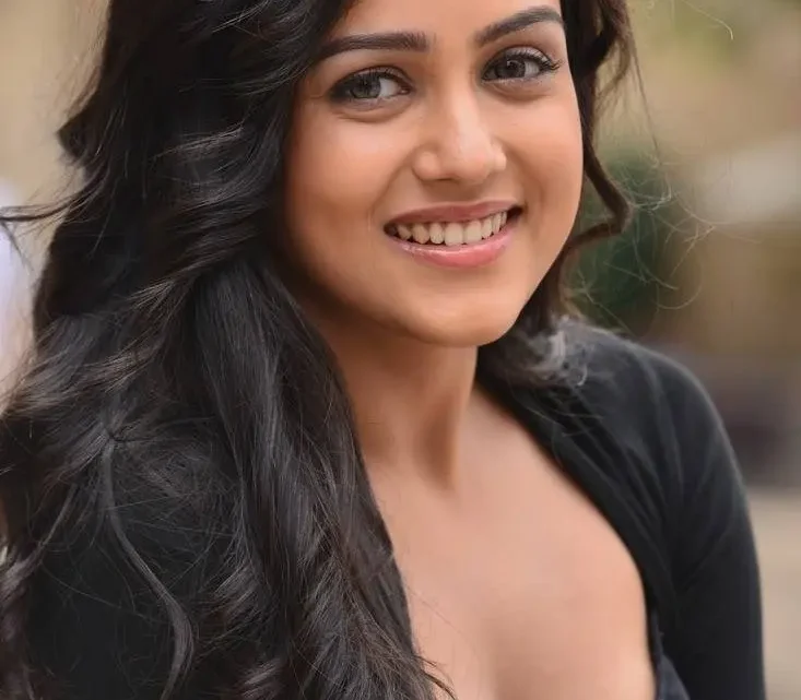 Mishti Chakraborty  Biography: Ethnicity, Religion, Awards, Instagram, Net Worth, Movies, Age