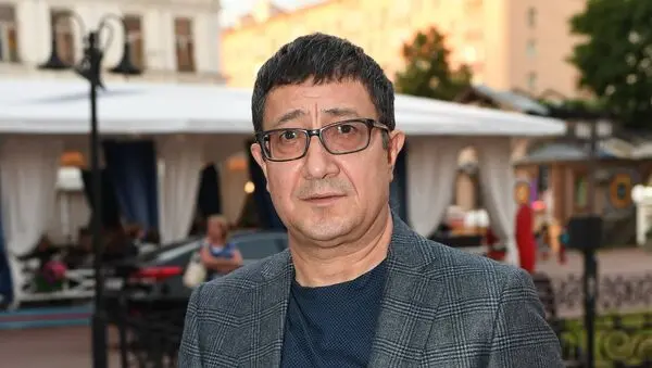 Yusup Razykov Biography: Career, Age, Net Worth, Height, Parents, Movies, Birthplace, Wife