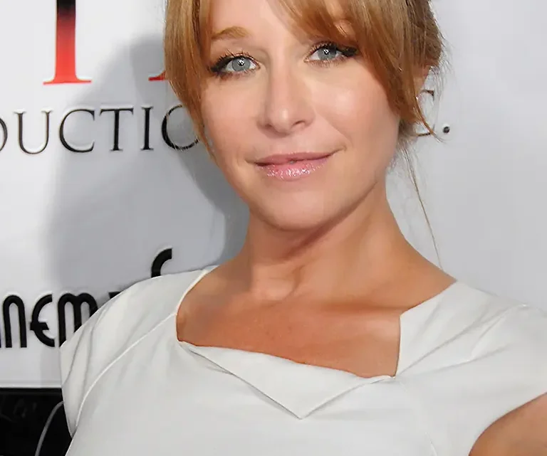 Jamie Luner Biography: Husband, Ethnicity, Awards, Net Worth, Height, Instagram, Religion, Movies