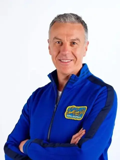 Santo Cilauro Biography: Movies & TV Shows, Instagram, Net Worth, Songs, Children,  Height, Age, Wife, Awards