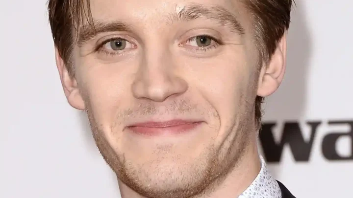 Jonas Nay Biography: Age, Career, Height, Net Worth, Parents, Siblings, Movies, Songs