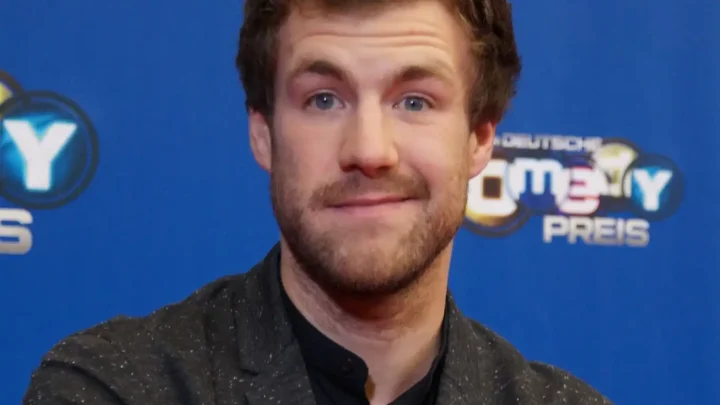 Luke Mockridge Biography: Age, Height, Parents, Net Worth, Career, Tours, Family, Movies, Wife