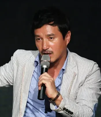 Cho Jae-hyun Biography: Height, Net Worth, Spouse, Age, Awards, Movies, Children