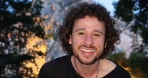 Luisito Comunica