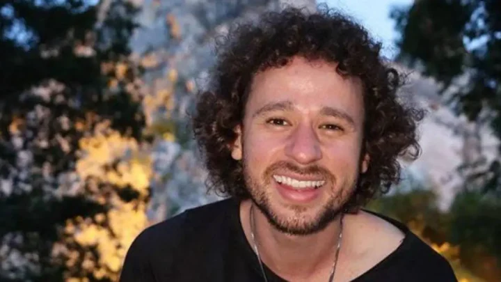 Luisito Comunica Biography: Books, YouTube, Net Worth, Girlfriend, Height, Age, Ethnicity, Net Worth