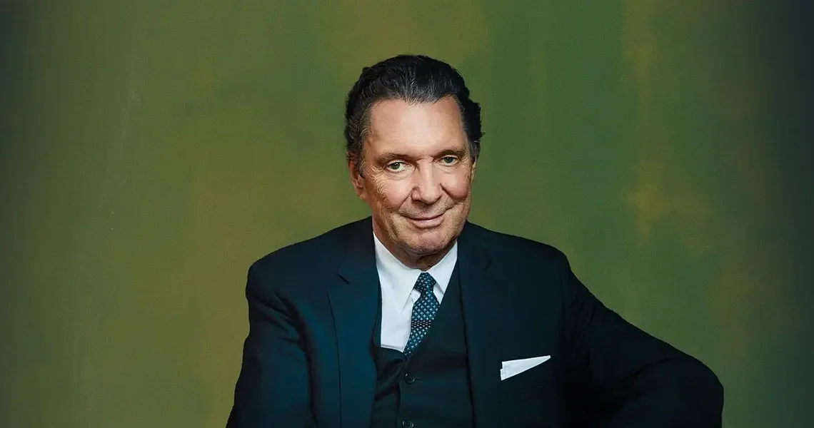 Martin Suter Biography: Wife, Children, Age, Net Worth, Novels, TV Shows, Career, Parents