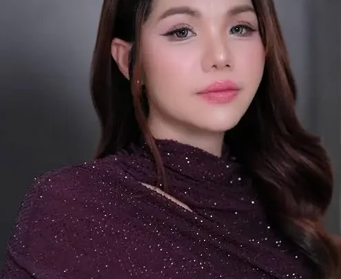 Meas Soksophea Biography: Net Worth, Age, Height, Parents, Husband, Children, Songs