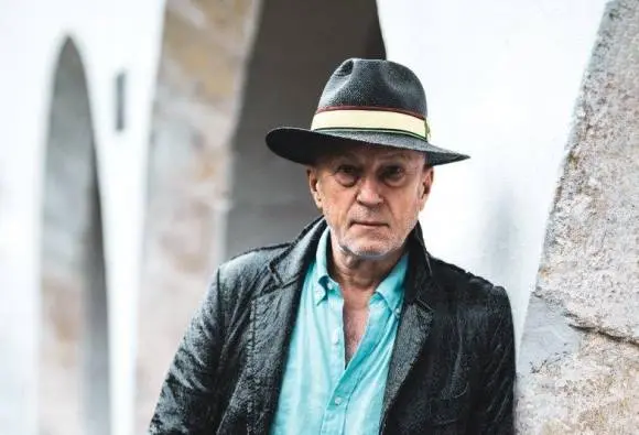 Vlado Kreslin Biography: Wife, Age, Net Worth, Height, Parents, Children, Albums, Music Group