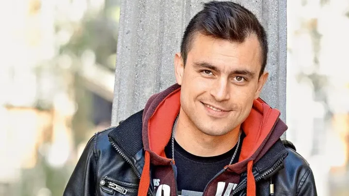 Omar Naber Biography: Songs, Age, Net Worth, Height, Parents, Wife, Children, Albums, Instagram