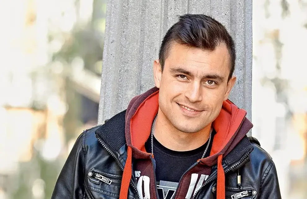 Omar Naber Biography: Songs, Age, Net Worth, Height, Parents, Wife, Children, Albums, Instagram