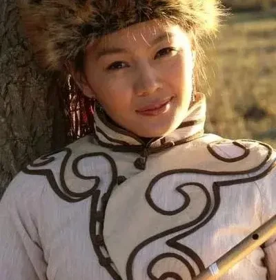 Ankhnyam Ragchaa Bio: Husband, Age, Net Worth, Movies, Height, Parents, Children, Instagram, TV Shows