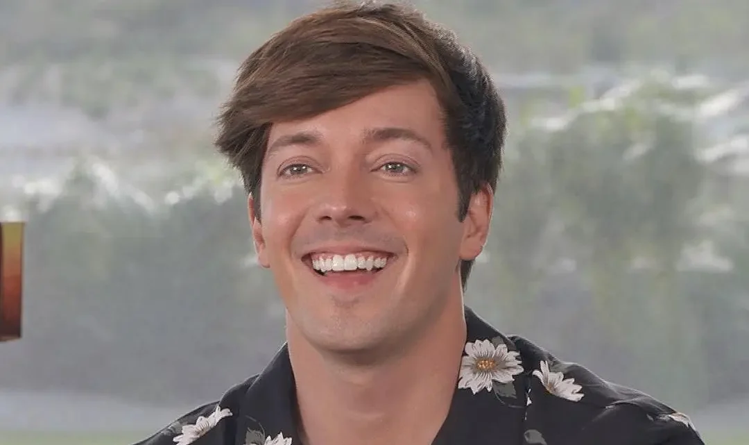 Roger González Biography: Age, Net Worth, Height, Girlfriend, Movies, Awards, Nationality