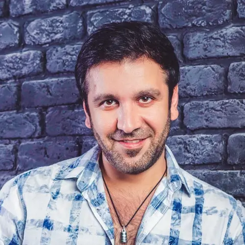 Vache Amaryan Biography: Wife, Songs, Age, Songs, Net Worth, Ethnicity, Height, Religion