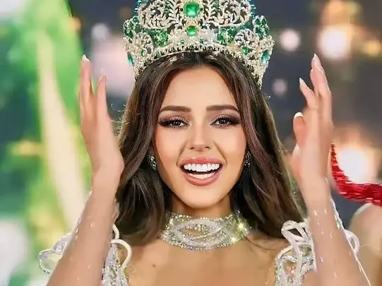 Luciana Fuster Biography: Age, Net Worth, Partner, Height, Parents, TV Shows, Instagram, Pageant Titles